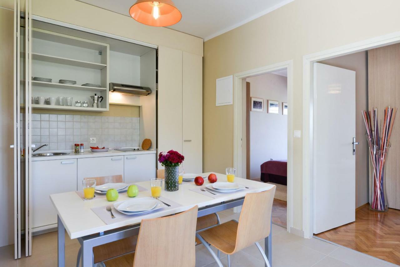 Cecilia Apartments Lun  Buitenkant foto